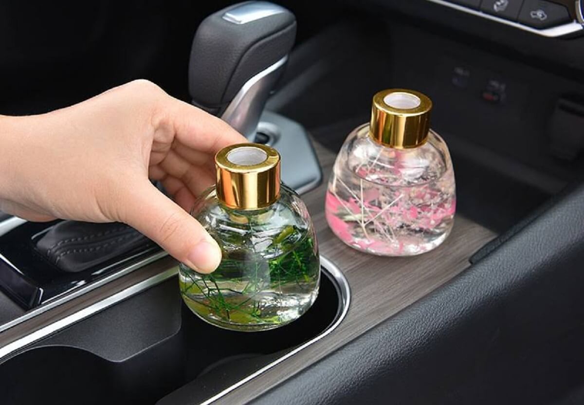 Mẹo sử dụng nước hoa ô tô một cách thông minh và thoải mái